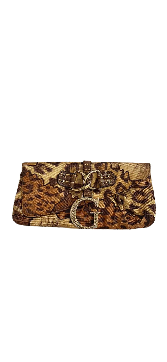 GUESS CLUTCH